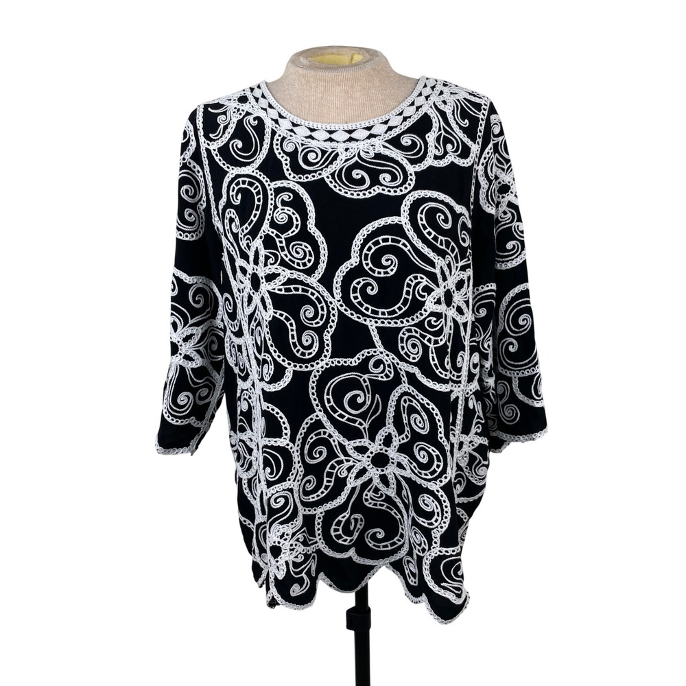 Chicos‎ Black White Soutache Floral Embroidered Tunic Top 3/4 Sleeve Size 2 L
